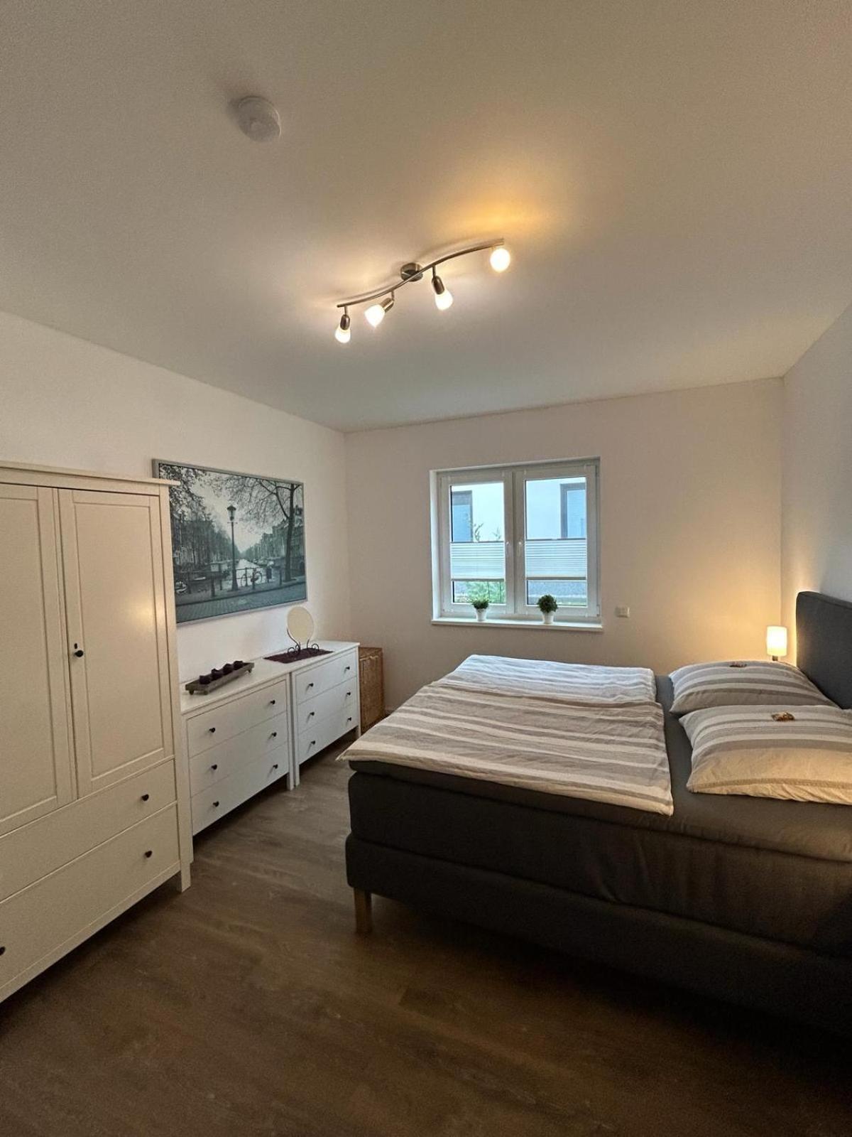 Top-Ferienwohnung Bei Berlin, Bis 3 Gaeste, Terrasse Und Garten 베슈텐지 외부 사진