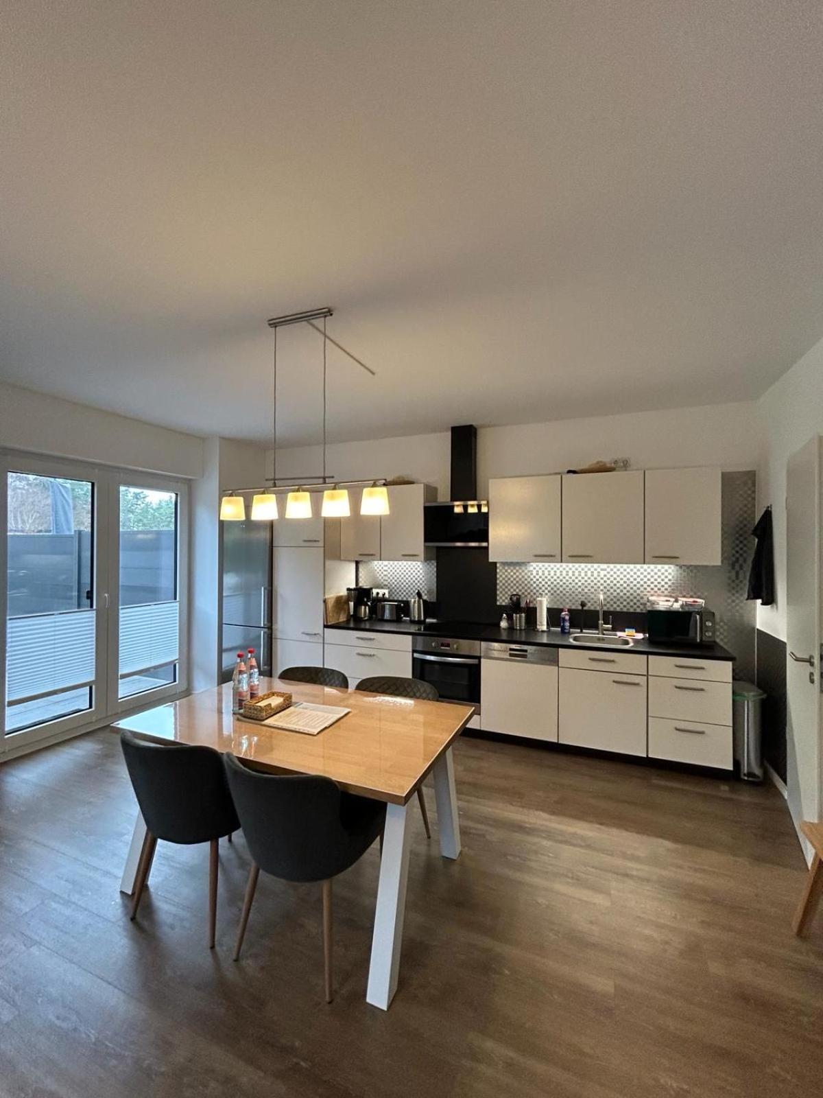 Top-Ferienwohnung Bei Berlin, Bis 3 Gaeste, Terrasse Und Garten 베슈텐지 외부 사진